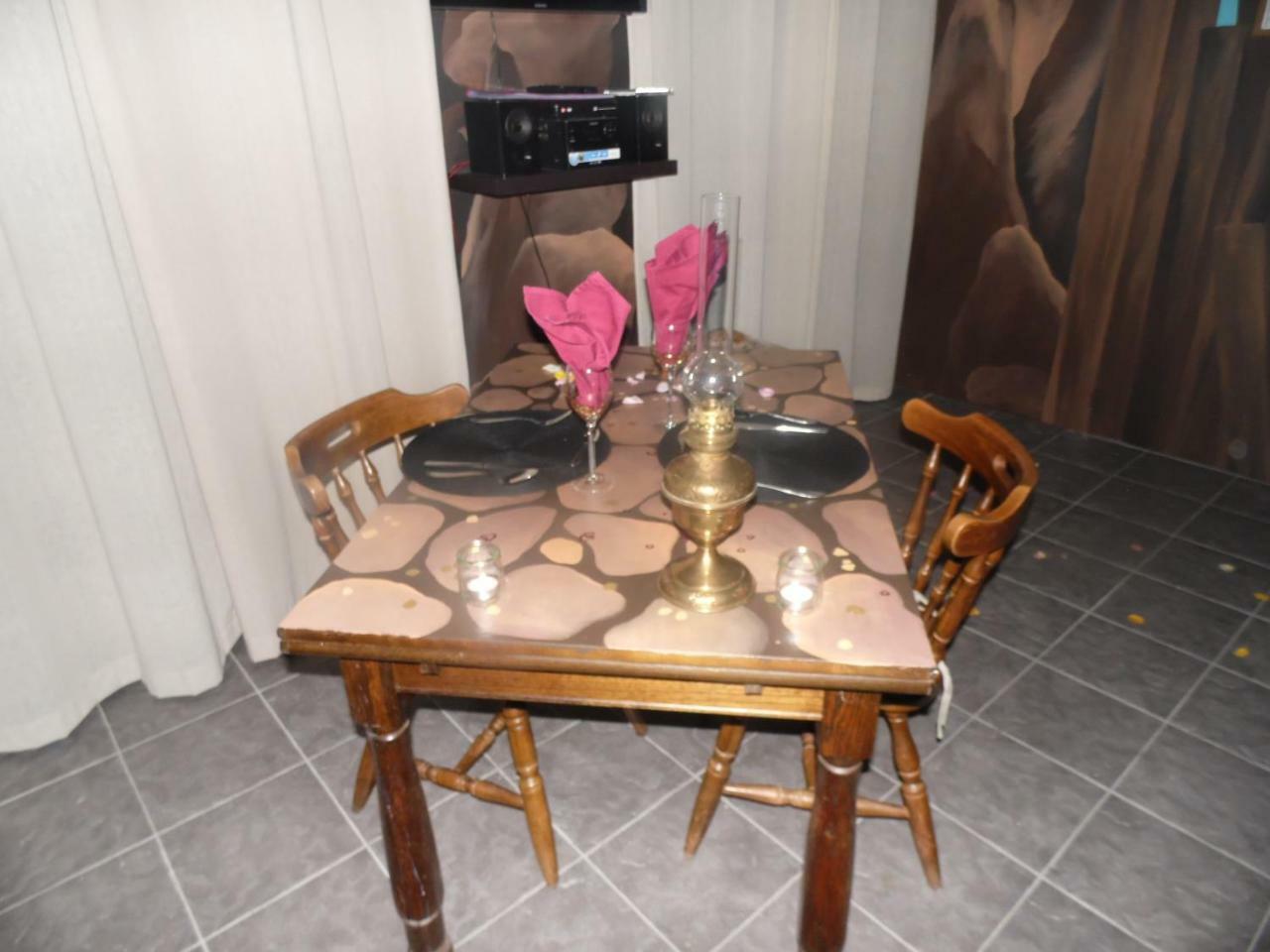 Guest House Western-City Chaudfontaine Rum bild